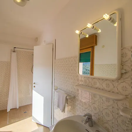 Ξενοδοχείο La Feluca Portoferraio